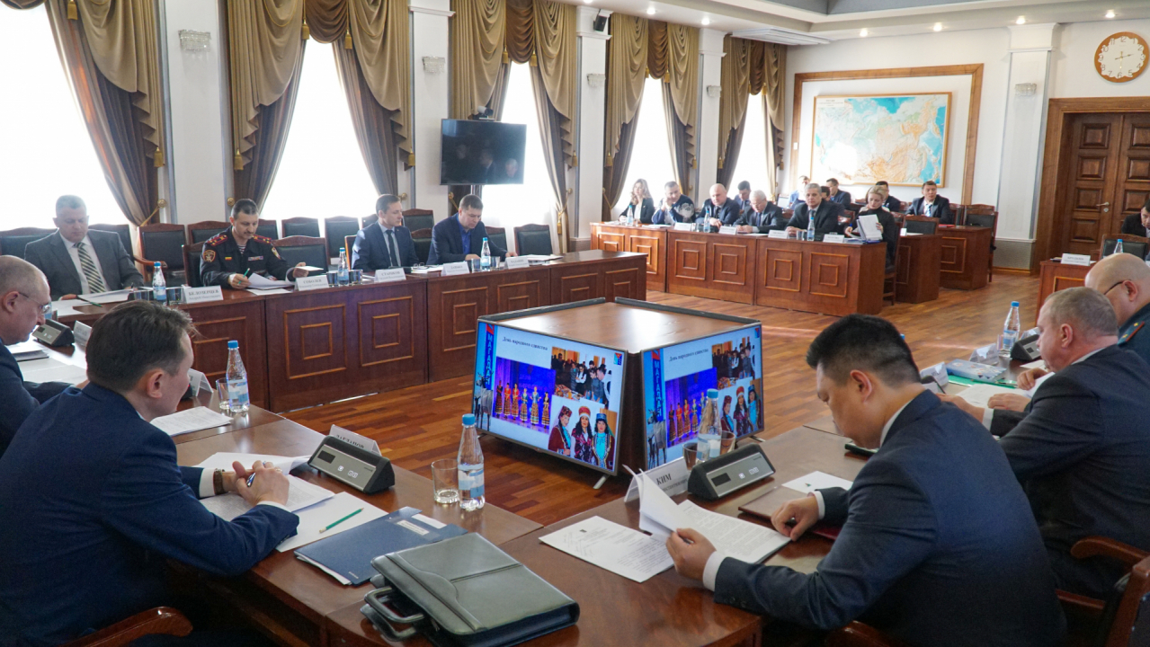 Проведено заседание Антитеррористической комиссии в Магаданской области