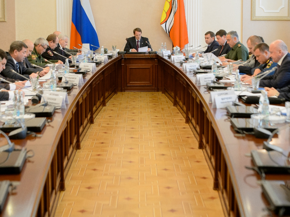 Совместное заседание АТК и ОШ в Воронежской области под председательством губернатора области Алексея Гордеева
