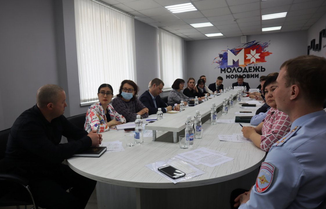 В Мордовии обсудили профилактику  деструктивного поведения молодежи