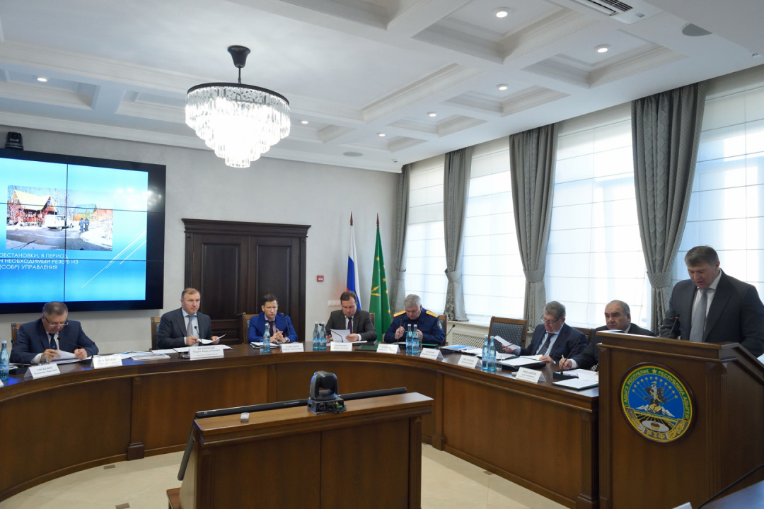 Заседание антитеррористической комиссии в Республике Адыгея 