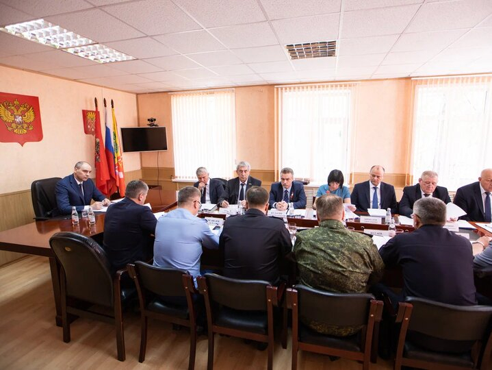 Проведено совместное заседание антитеррористической комиссии и оперативного штаба в Оренбургской области