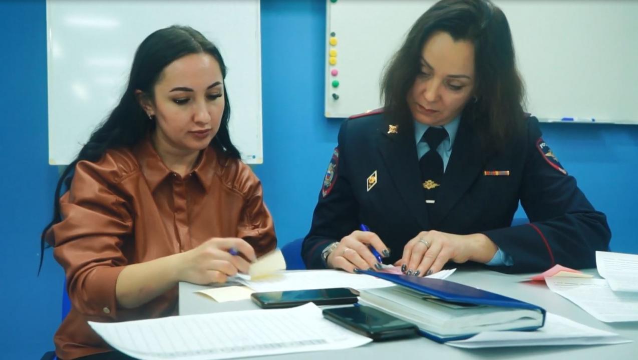В Республике Коми общественники и полицейские провели для студентов занятия на тему предупреждения экстремизма и терроризма