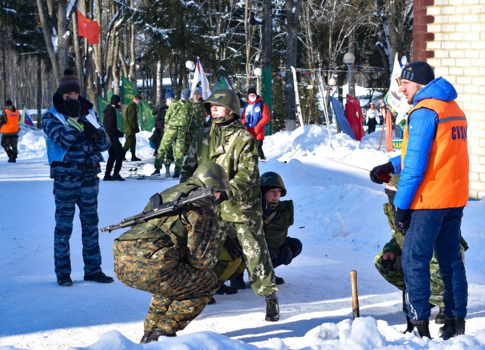 Межрегиональная открытая военно-спортивная эстафета проведена в Орловской области.