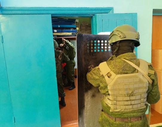 Антитеррористический урок для школьников в Курской области