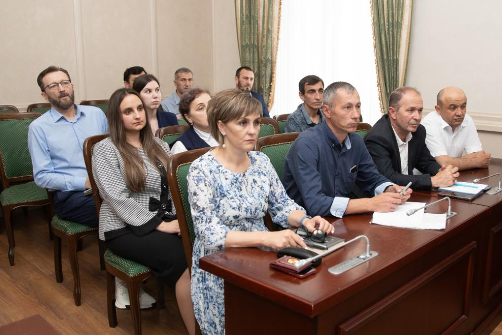 В Карачаево-Черкесской Республике проведен учебно-методический сбор для государственных и муниципальных служащих по антитеррористической тематике