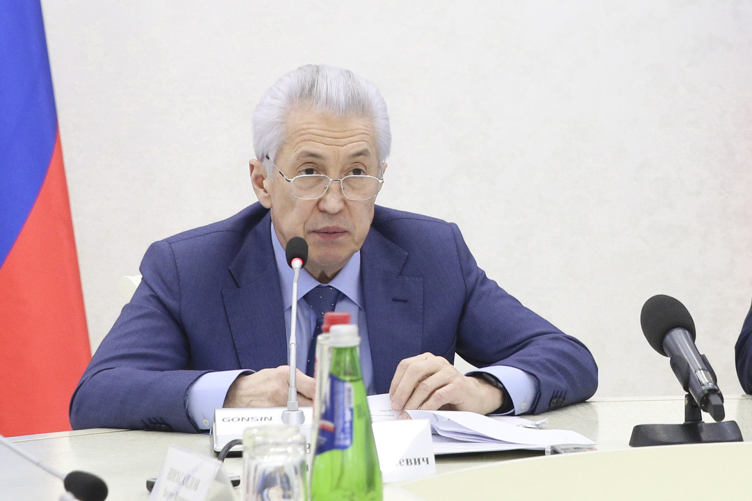 Владимир Васильев провел заседание Координационного совещания по обеспечению правопорядка и Антитеррористической комиссии в регионе