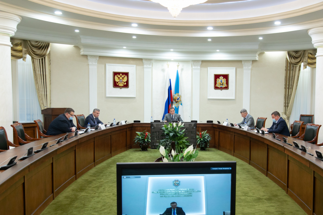 Состоялось совместное заседание антитеррористической комиссии и оперативного штаба в Архангельской области