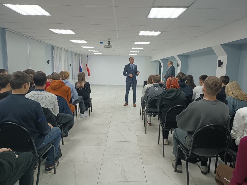 Для студентов из Евпатории проведены лекции по вопросам противодействия идеологии терроризма
