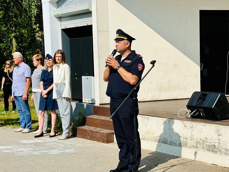 В Нижегородской области полицейские вместе с общественниками приняли участие в акции, посвящённой Дню солидарности в борьбе с терроризмом