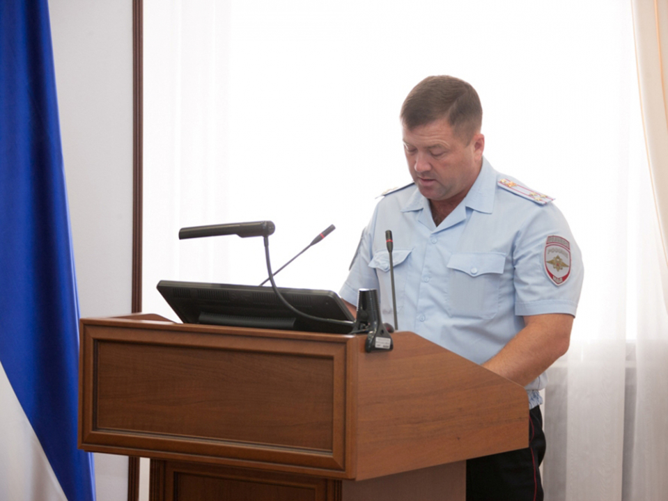 Выступление заместителя начальника полиции МВД по Республике Бурятия Е.Давыдова 