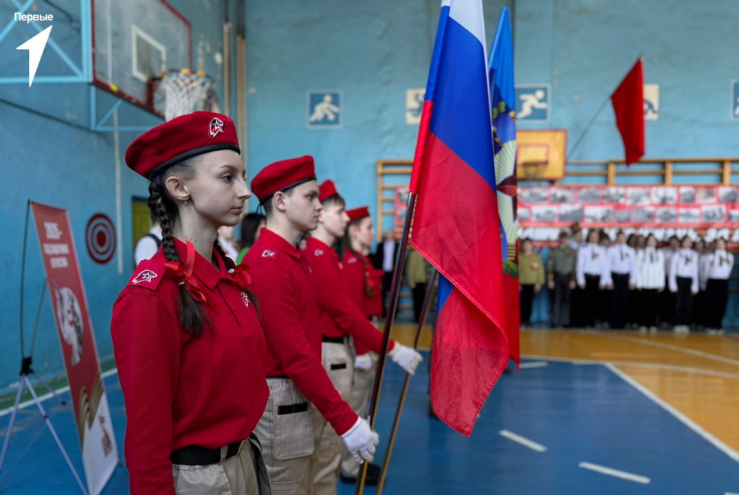 Более 12 тысяч юных жителей ЛНР приняли участие в отборочном этапе всероссийской «Зарницы»