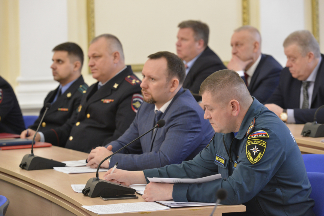 Александр Богомаз провел совместное заседание антитеррористической комиссии и оперативного штаба в Брянской области