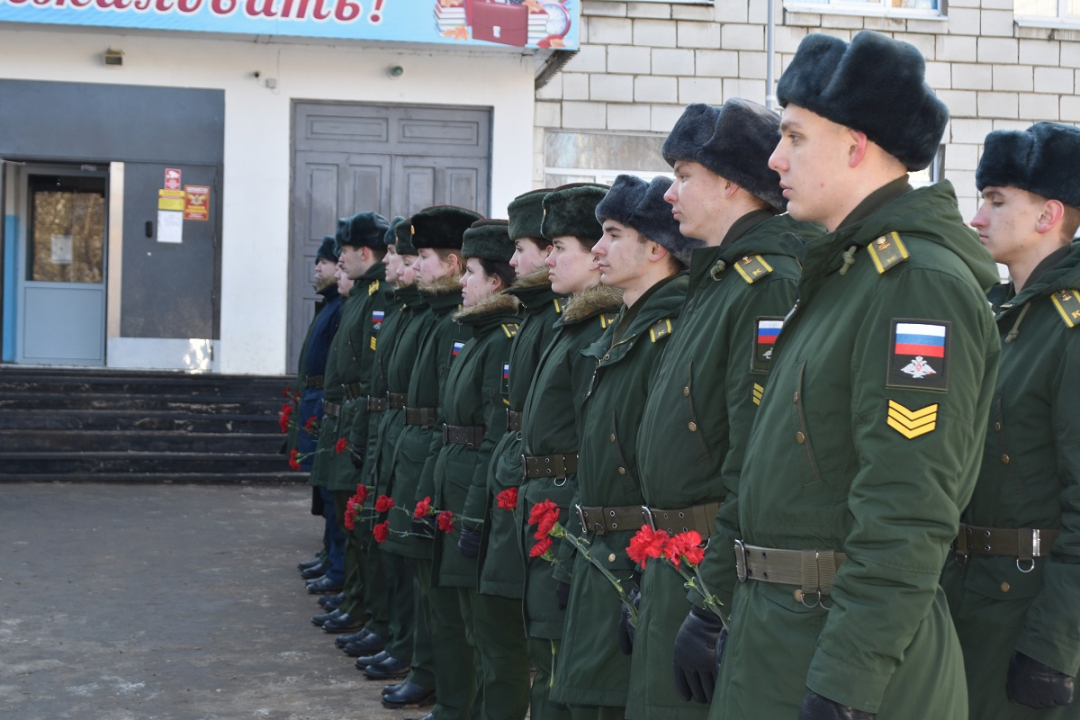В костромской школе открыта памятная доска