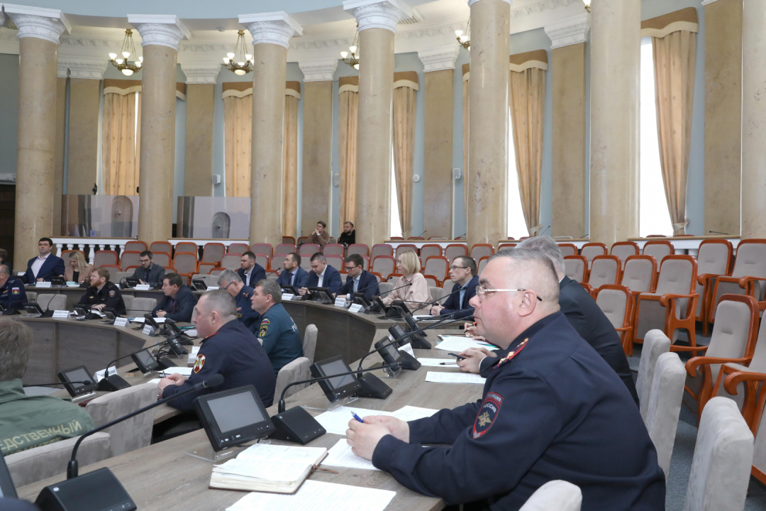 Состоялось совместное заседание антитеррористической комиссии и оперативного штаба в Липецкой области