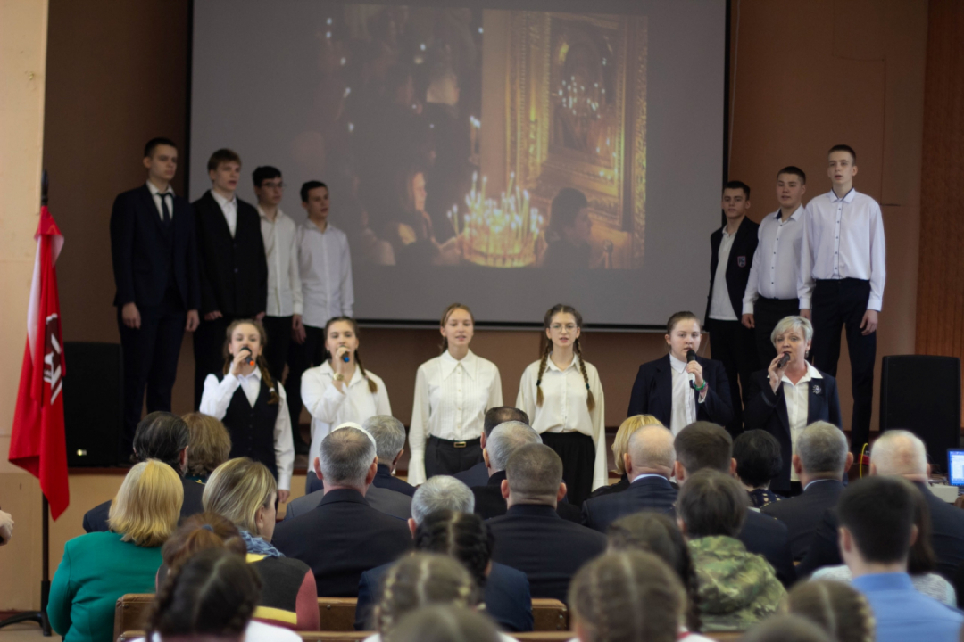 День памяти в гимназии Воронежа, носящей имя майора ФСБ России Виктора Воронцова, награжденного орденом Мужества (посмертно)