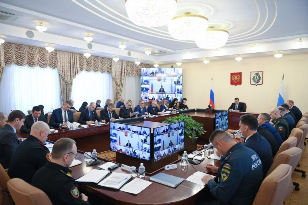 Заседание антитеррористической комиссии и оперативного штаба в Хабаровском крае
