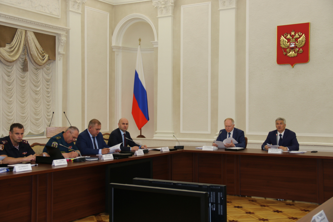 Глава Карелии провел заседание антитеррористической комиссии
