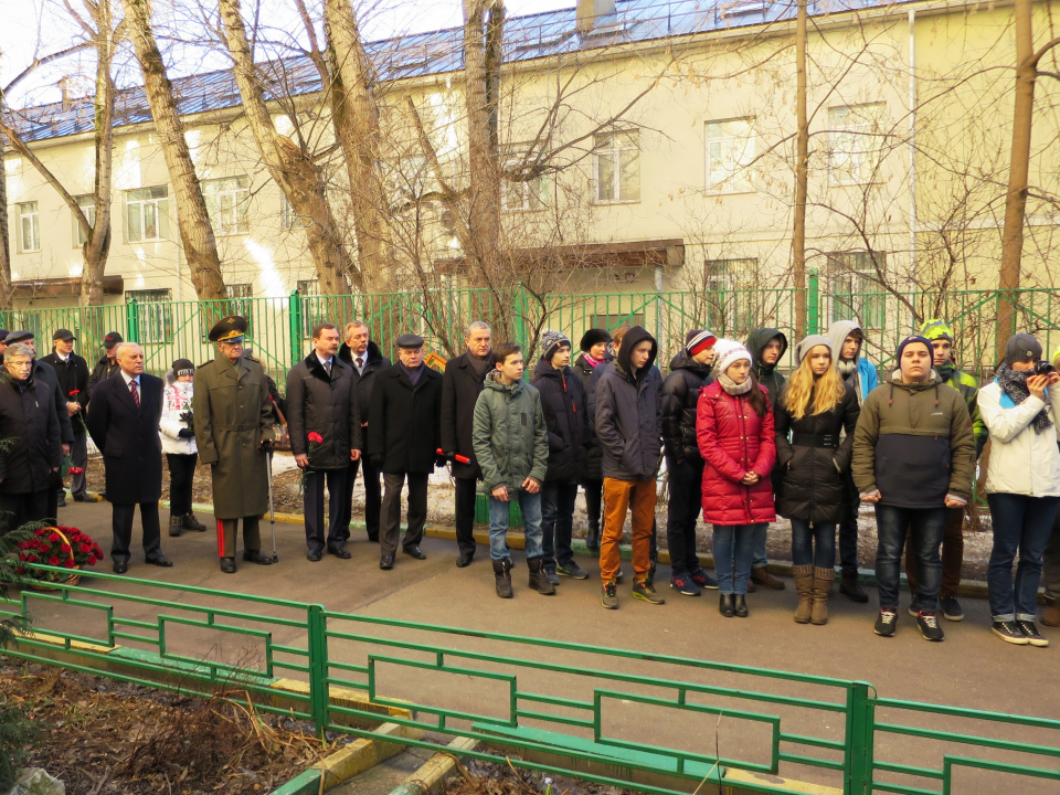 ТОРЖЕСТВЕННОЕ ОТКРЫТИЕ МЕМОРИАЛЬНОЙ ДОСКИ СОТРУДНИКУ УПРАВЛЕНИЯ «А» ЦСН ФСБ РОССИИ ДМИТРИЮ БУРДЯЕВУ В МОСКОВСКОЙ ШКОЛЕ