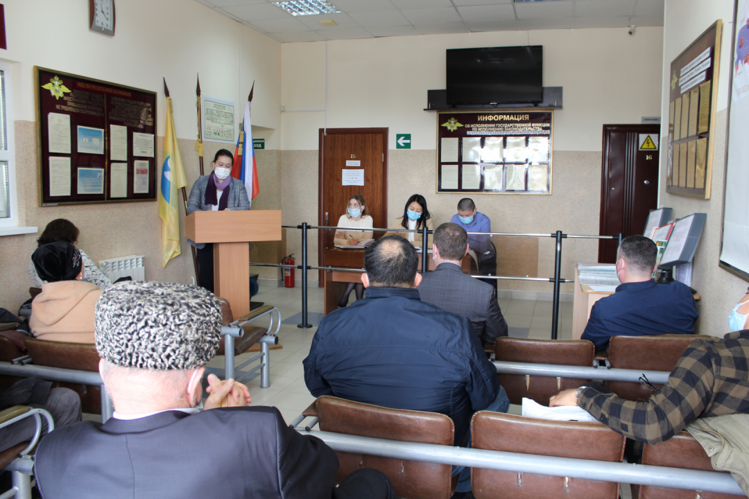 Совещание с представителями конфессий и диаспор проведено в Республике Калмыкия