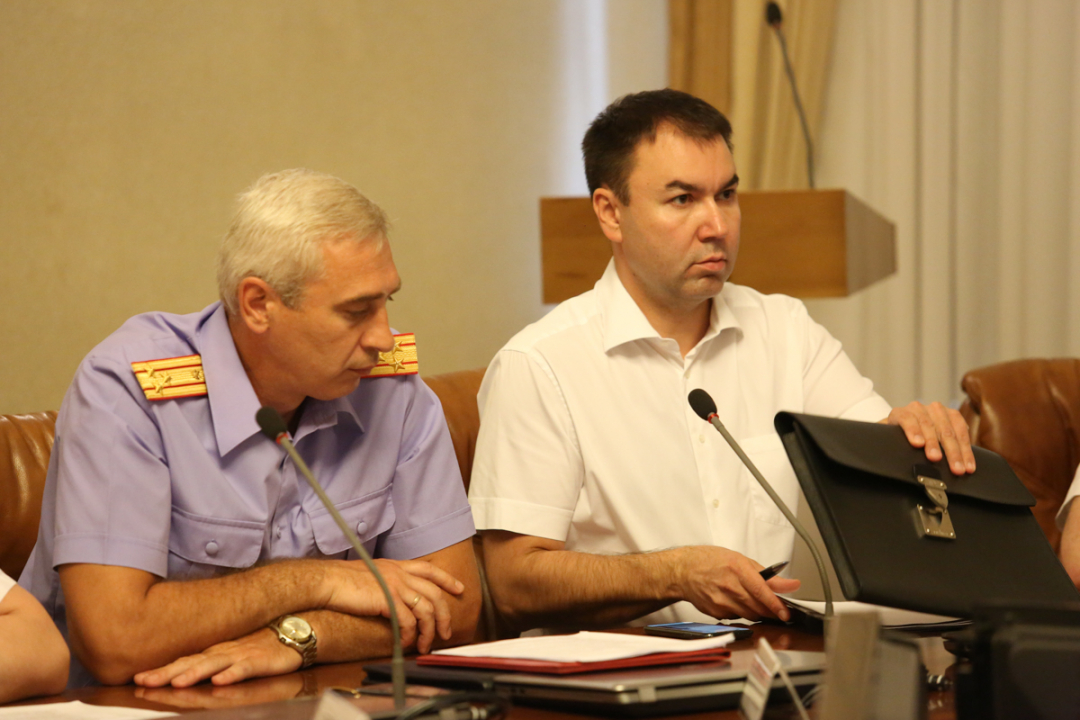 Совместное плановое заседание постоянно действующего координационного совещания по обеспечению правопорядка в Астраханской области и антитеррористической комиссии Астраханской области.