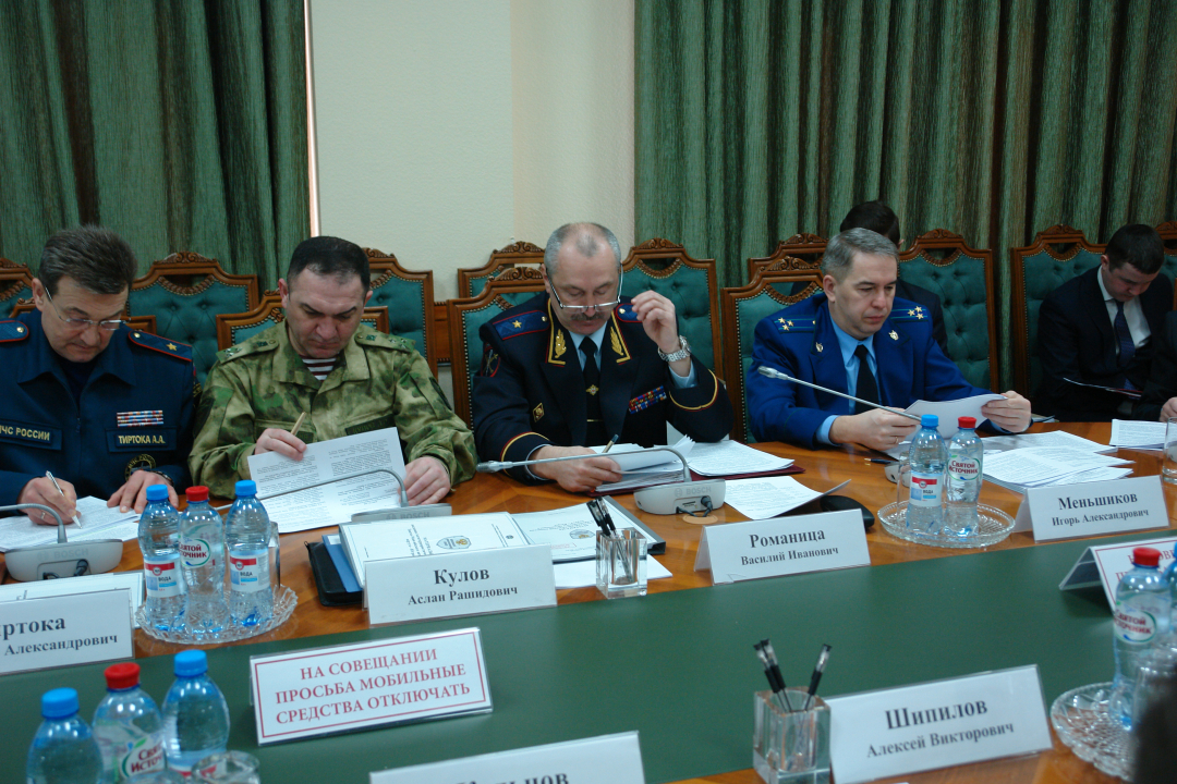 В Ханты-Мансийске состоялось заседание Антитеррористической комиссии и Оперативного штаба