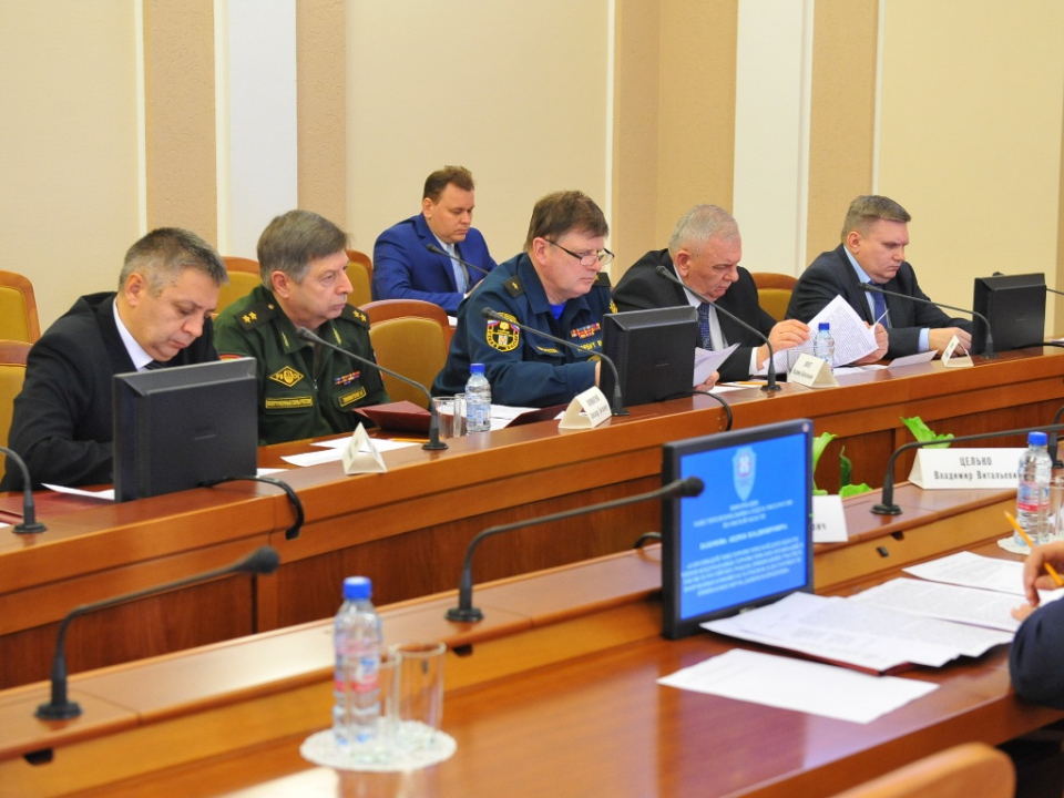 Членами антитеррористической комиссии Омской области рассматривается вопрос о противодействии деятельности международных террористических организаций.