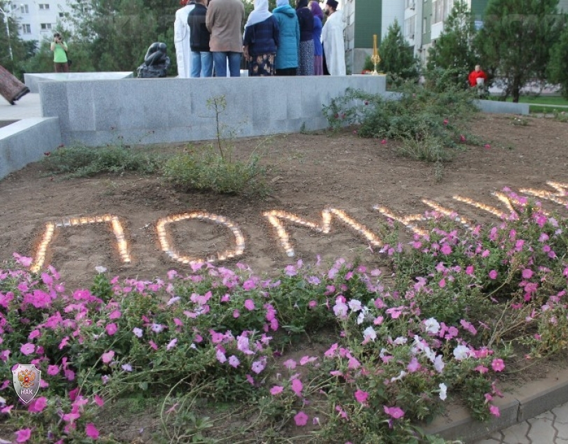 Волгодонск почтил память погибших во время теракта на Октябрьском шоссе