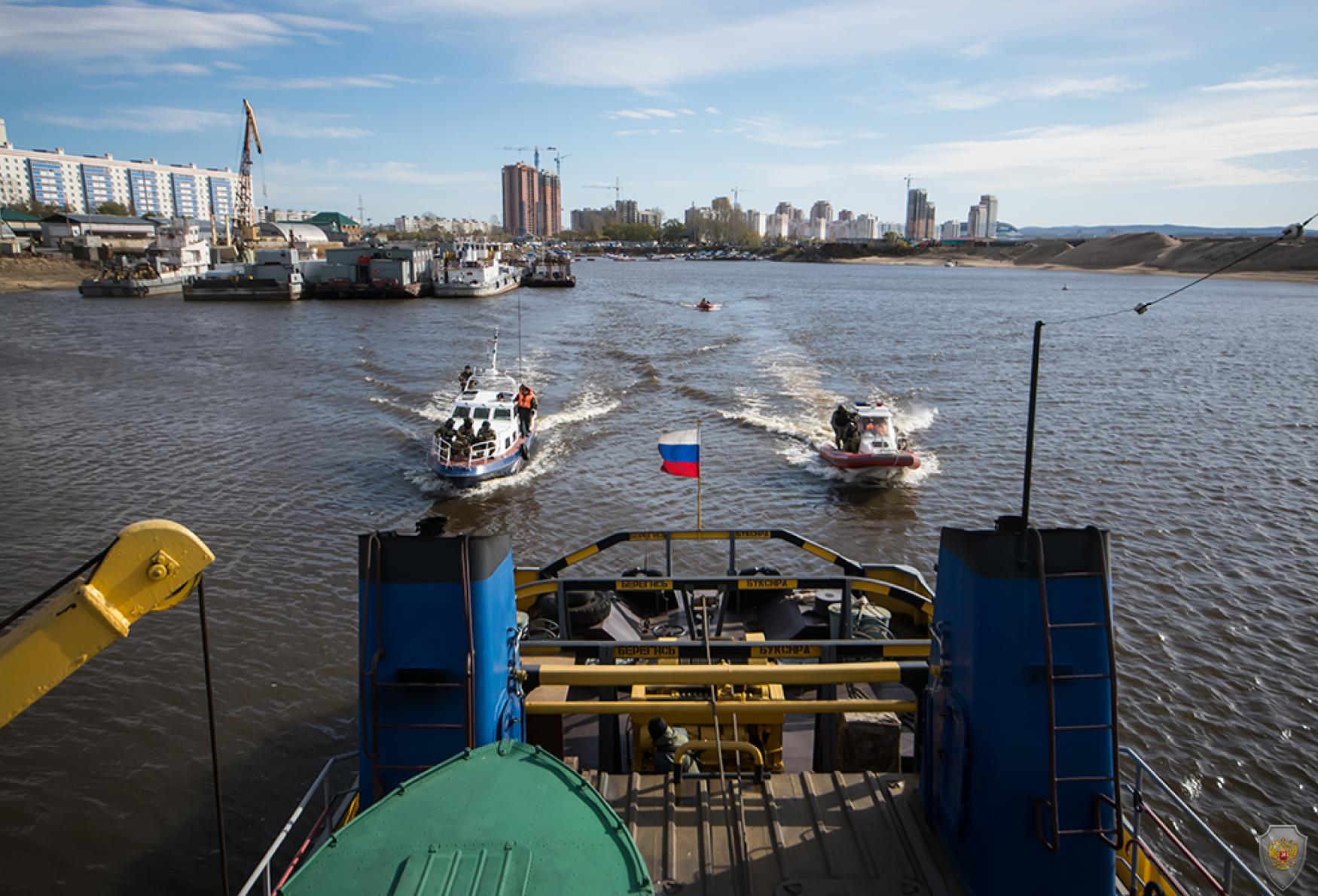 Подход 1 группы ОБП с кормы судна на быстроходных катерах