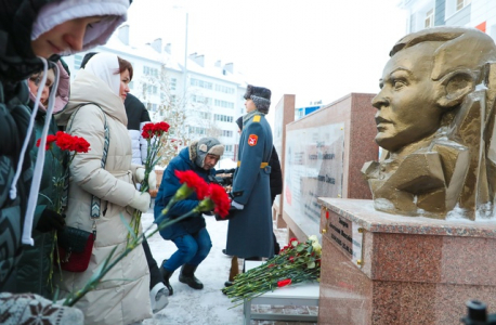 На Ямале широко отметили памятную дату  «День Героя»