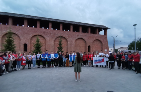 В Смоленске прошла памятная патриотическая акция "Ангелы Донбасса"