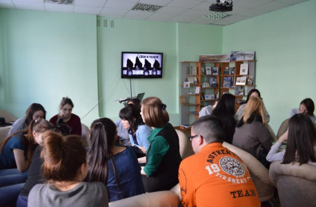 В Магаданской областной юношеской библиотеке проведена молодежная площадка, посвященная вопросам противодействия терроризму