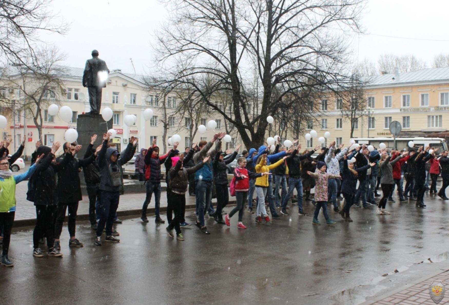В Волховском районе Ленинградской области прошла акция памяти жертв теракта в петербургском метро