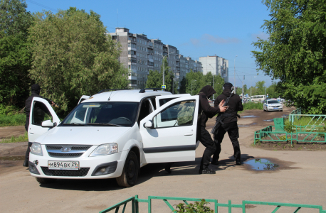 В Архангельске проведено командно-штабное антитеррористическое учение на объекте образования