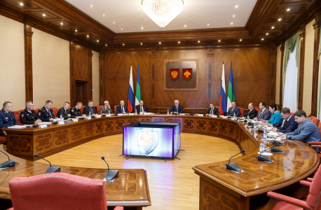 Совместное заседание антитеррористической комиссии и оперативного штаба в Республике Коми