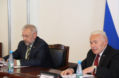 В Правительстве Магаданской области проведено совместное заседание Антитеррористической комиссии Магаданской области и Оперативного штаба в Магаданской области 