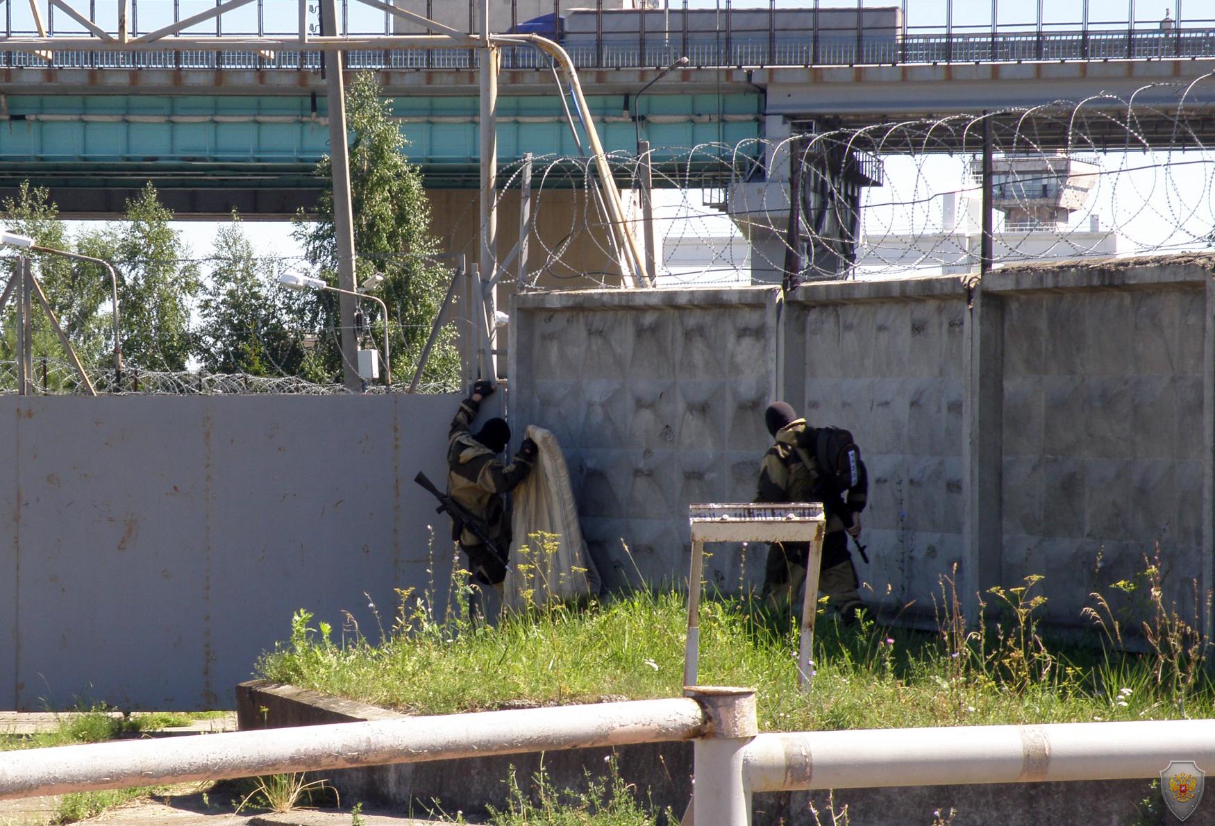Оперативным штабом в Чувашской Республике проведено антитеррористическое учение по пресечению условного террористического акта на гидротехническом сооружении