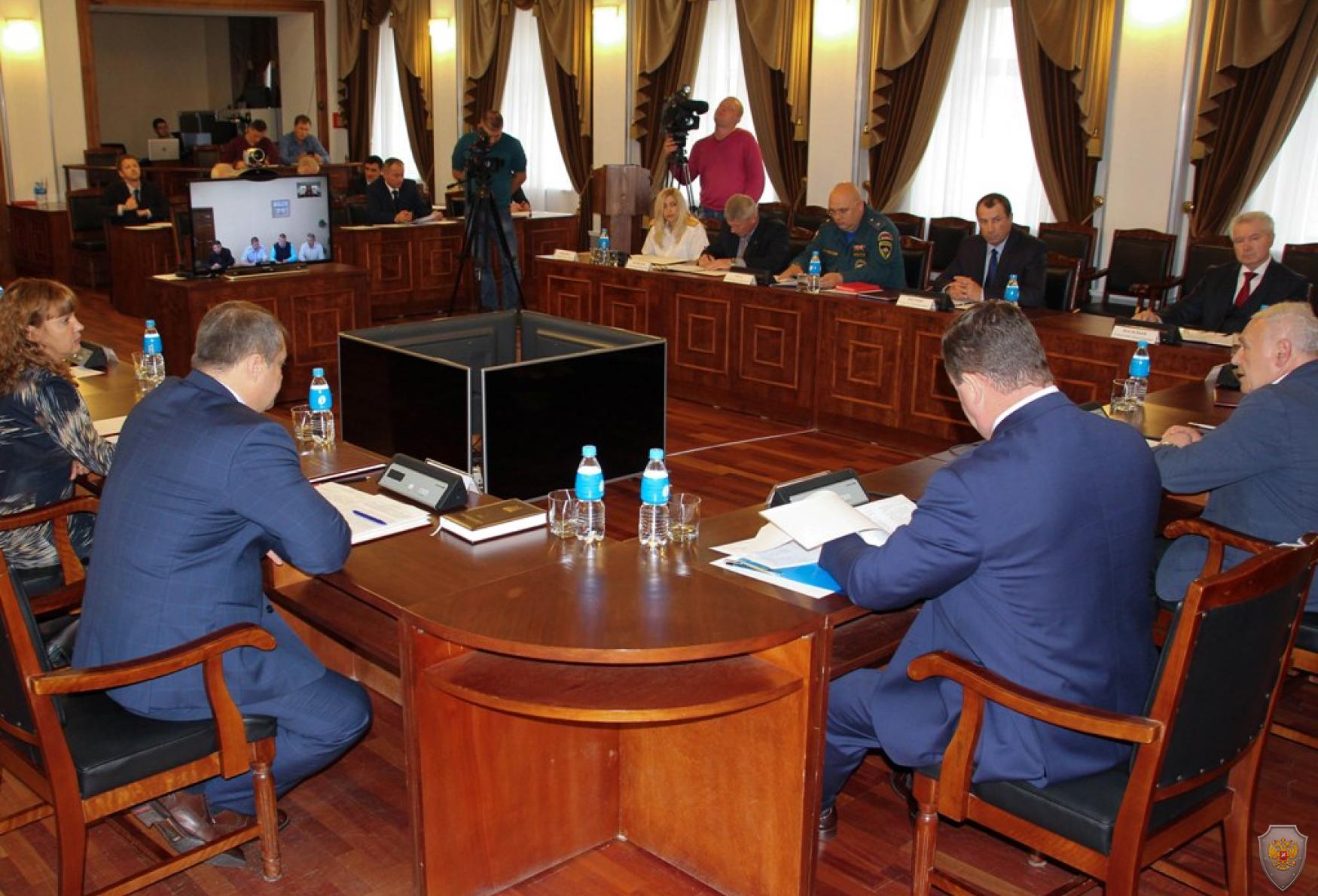Заседание АТК в режиме видеоконференцсвязи с главами муниципальных образований в Магаданской области
