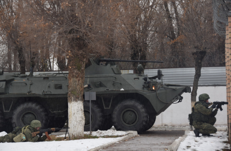 Подразделение антитеррора отразило условное нападение на российскую военную базу в Киргизии