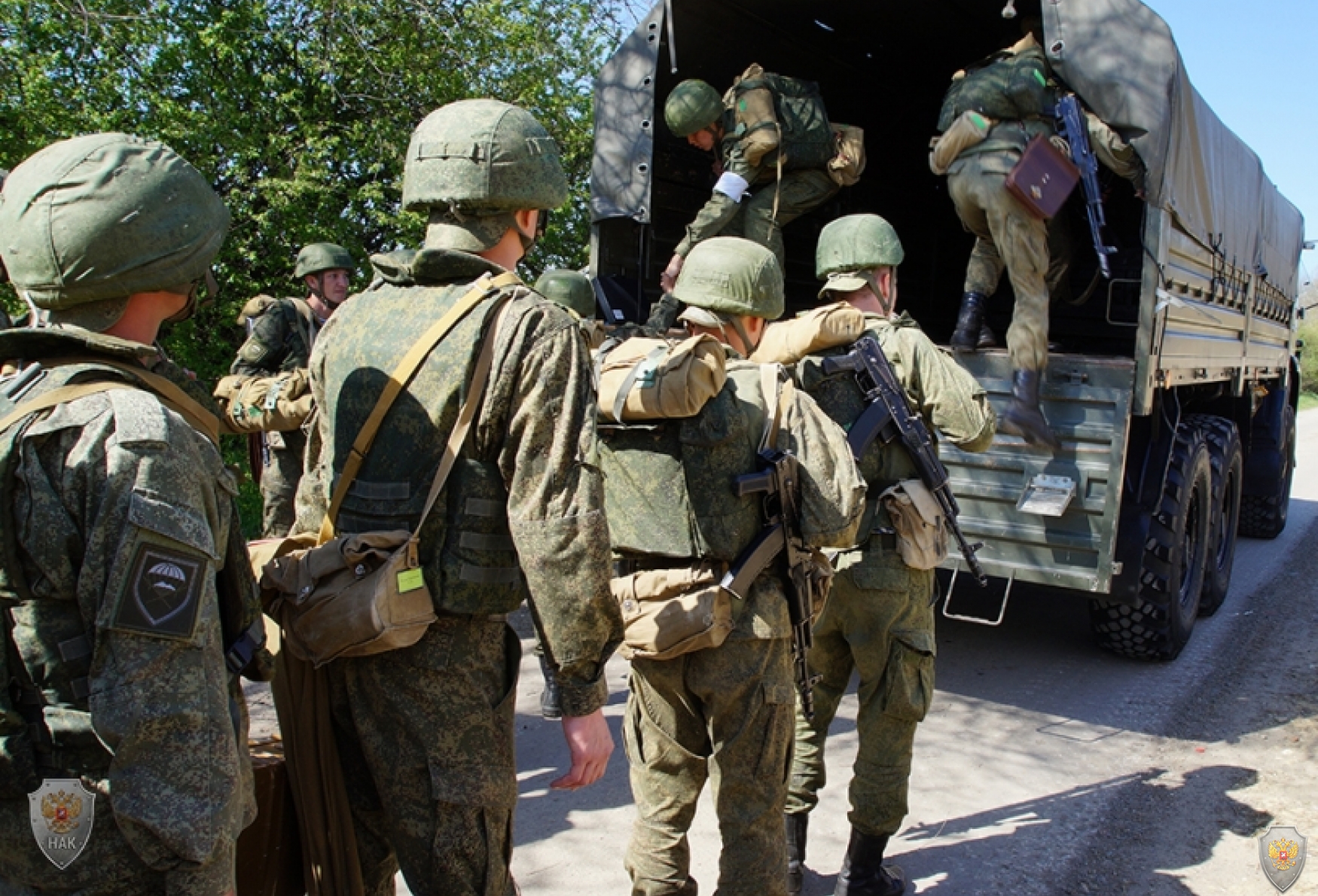 Сбор и приведение в готовность сил и средств оперативного штаба в Ставропольском крае, выдвижение в район проведения контртеррористической операции