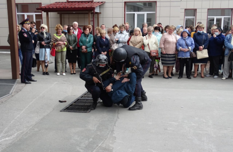 Оперативным штабом в Новосибирской области проведены межведомственные тренировки оперативных и экстренных служб