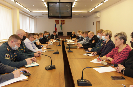 Проведение совместного заседания АТК, КЧС и ОПБ, ЭК МО ГО 