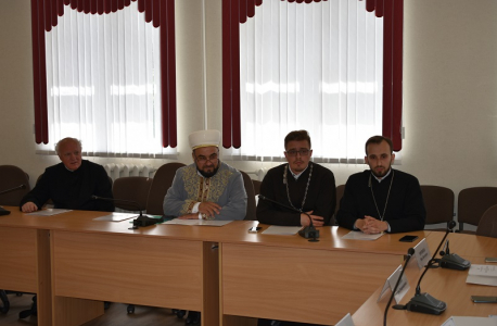 Вопросы межэтнического взаимодействия обсудили члены Общественной палаты Орловской области