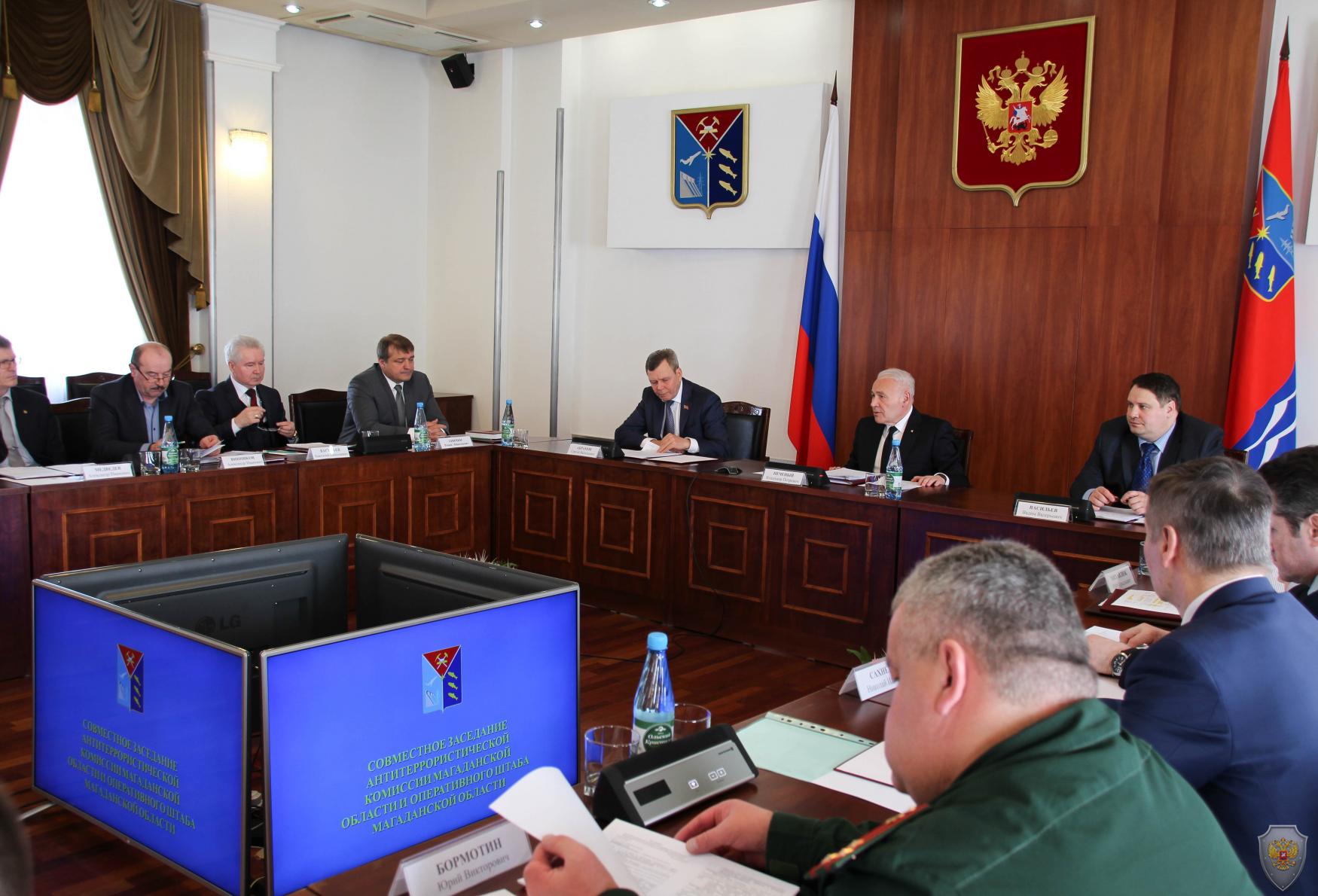 Обсуждение повестки совместного заседания членами АТК и Оперативного штаба в Магаданской области