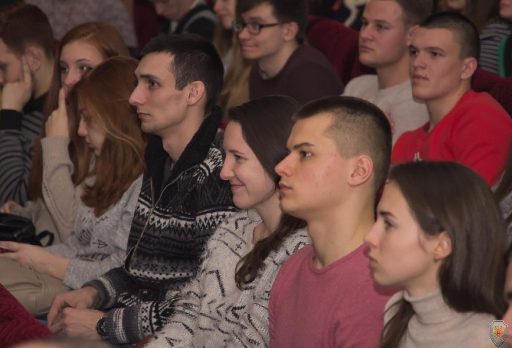 Правительство Севастополя обсудило со студенческим сообществом вопросы проявления экстремизма и терроризма в молодежной среде