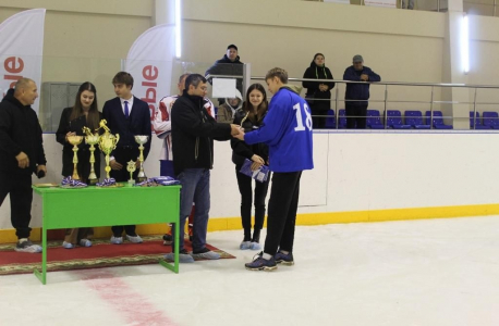 В Атюрьеве прошёл хоккейный турнир в память о павших героях антитеррора