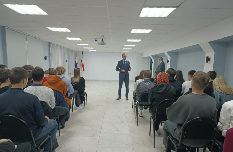 Для студентов из Евпатории проведены лекции по вопросам противодействия идеологии терроризма
