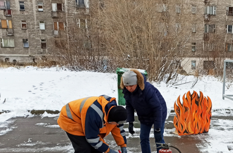 Тренировка по практическому применению средств пожаротушения персоналом  МБУ ДО ДЮСШ 