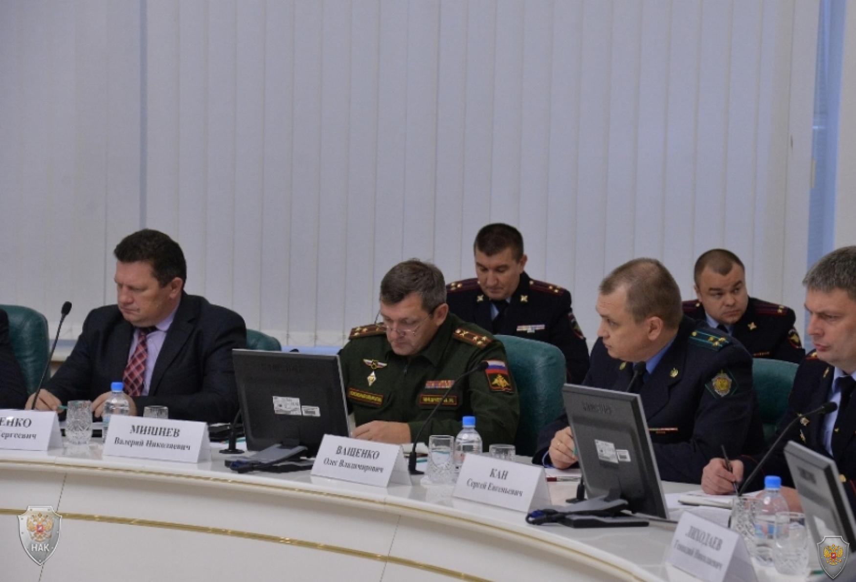 В Правительстве Саратовской области прошло совместное заседание антитеррористической комиссии и оперативного штаба