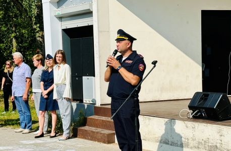 В Нижегородской области полицейские вместе с общественниками приняли участие в акции, посвящённой Дню солидарности в борьбе с терроризмом