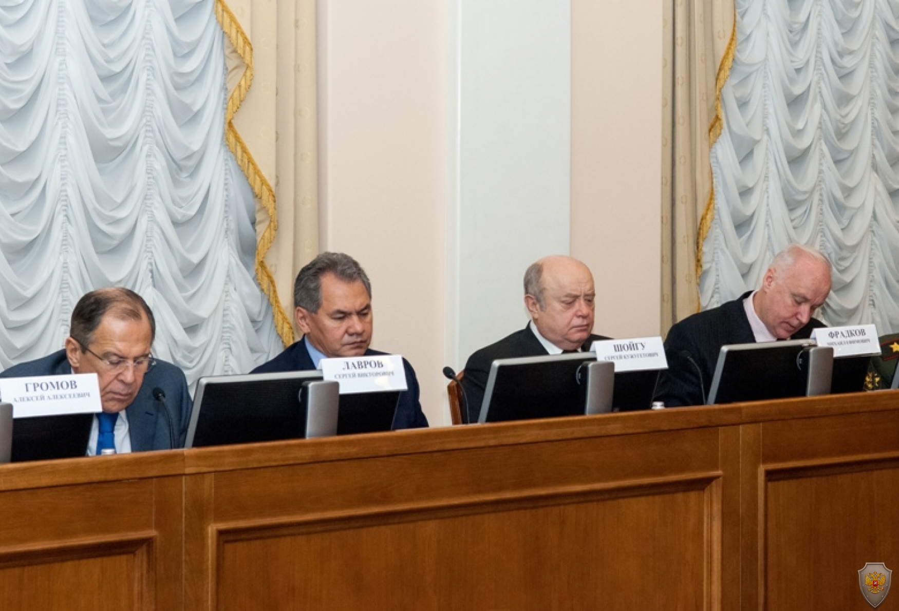 В Москве под руководством Председателя НАК, Директора ФСБ России А.В. Бортникова проведено совместное заседание НАК и ФОШ